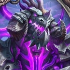 Onyxia alzada